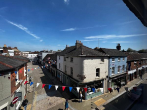 The Farthings, Romsey Apartment